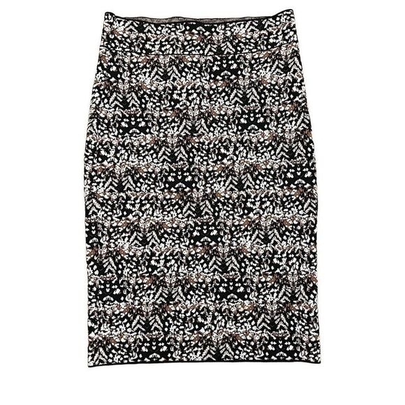 BCBG MAXAZRIA Fitted Skirt - Picture 1 of 4